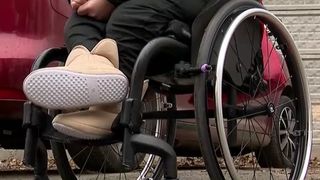 VIDEO Impozitul ajunge mai mare dec&acirc;t venitul. Eliminarea scutirilor fiscale pentru persoanele cu dizabilități, lovitură dură pentru sute de mii de oameni