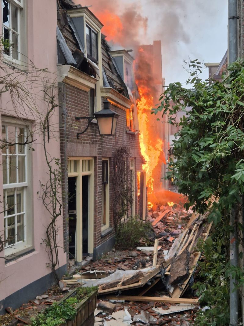 Explozie puternică într-un cartier din cauza acumulării de gaze