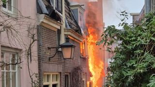 Explozie puternică &icirc;ntr-un cartier din cauza acumulării de gaze