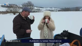 VIDEO Iarna de poveste pe Valea H&acirc;rtibaciului. Saniile trase de cai și tradițiile săsești atrag turiști fără număr