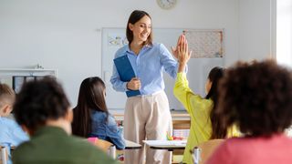 Prima de carieră didactică