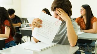 Calendar Evaluare Națională 2026: Elevii de clasa a 12-a vor &icirc;ncheia cursurile pe 12 iunie