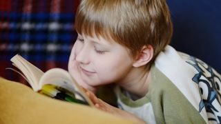 (P) 5 cărți care &icirc;i ajută pe adolescenți să dezvolte empatia și să &icirc;nțeleagă complexitatea vieții 