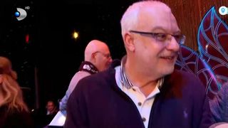 Cătălin Crișan, c&acirc;ntăreț