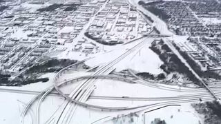 VIDEO Vremea extremă paralizează Statele Unite ale Americii. Zece oameni au murit din cauza furtunii