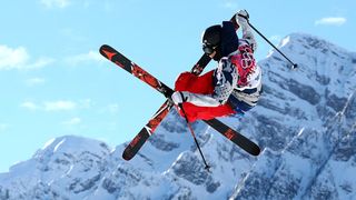 Cele două scandaluri care amenință Jocurile Olimpice de iarnă 2026. De ce vin agenții ICE la Milano