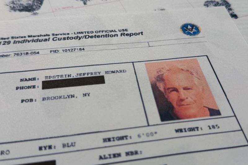 Jeffrey Epstein s-a sinucis în închisoare în 2019  