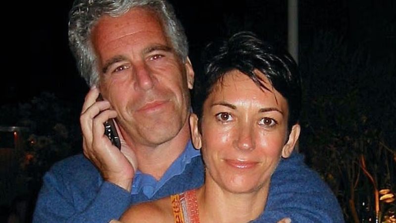 Epstein, alături de soția sa Ghislaine Maxwell 