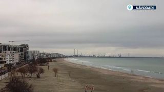 VIDEO &bdquo;Nu poate fi &icirc;n regulă&rdquo;. Plajele din Năvodari, scoase la licitație