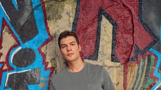 &Ouml;zg&uuml; Delikanlı, actorul  &bdquo;cameleonic&rdquo; care cucerește Rom&acirc;nia