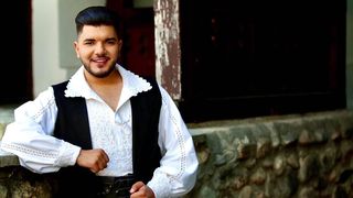 Solist de muzică populară, &icirc;n fața judecătorilor! Marian Medregoniu este acuzat de violarea vieții private și șantaj, de către fosta iubită și colegă