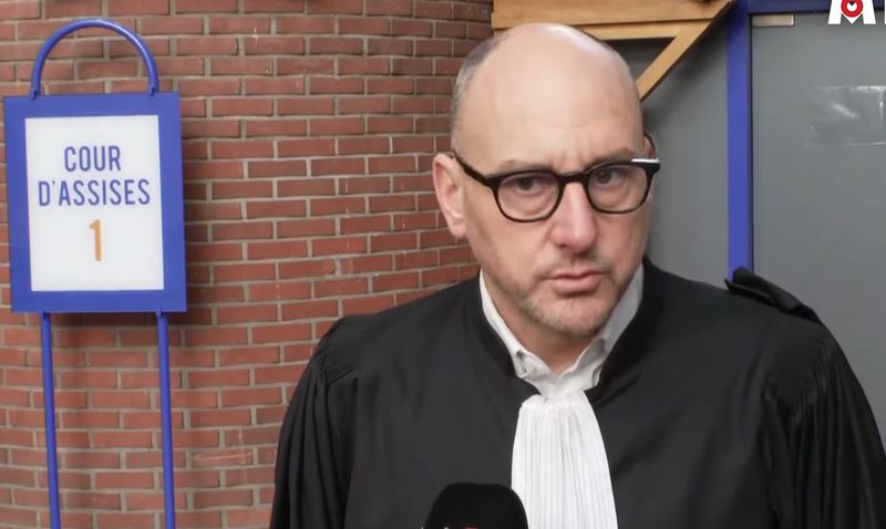 Unul dintre avocații apărării