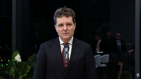 VIDEO Nicușor Dan a plecat &icirc;n SUA, unde participă la prima reuniune a Consiliului pentru Pace