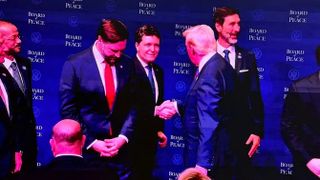 VIDEO Nicușor Dan a plecat &icirc;n SUA, unde participă la prima reuniune a Consiliului pentru Pace