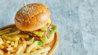 (P) Obiceiuri simple care ajută ficatul &icirc;n era fast-food-ului și a stresului