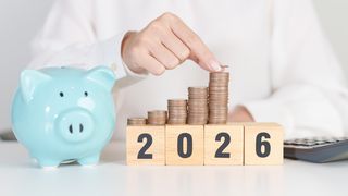 Cum se calculează &icirc;n 2026 vechimea &icirc;n muncă pentru pensionare?