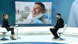 VIDEO &bdquo;Z&acirc;mbetul este cartea noastră de vizită&rdquo;. Totul despre fațetele dentare