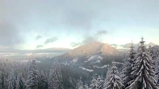 VIDEO Ce faci &icirc;n weekend, cu Claudia Costandiș. Paradisul sporturilor de iarnă