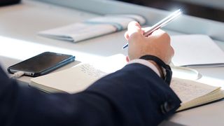 Orașul din Rom&acirc;nia unde profesorii țin meditații gratuite pentru viitorii medici: &rdquo;Un suport suplimentar&rdquo;