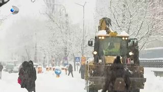 Bucureștiul, acoperit iar de zăpadă. Meteorologii anunță ninsori și minime de p&acirc;nă la -2 grade Celsius
