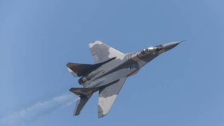 O dronă a ajuns &icirc;n spațiul aerian rom&acirc;nesc. Localnicii din Tulcea au primit mesaj Ro-Alert. Anunțul MApN