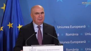 VIDEO Ilie Bolojan, la petrecere după ce a anunțat concedieri. Reacția premierului după tensiunile de la Palatul Victoria 