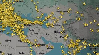 Primii 300 de cetățeni, &icirc;n curs de evacuare, din Israel, prin Egipt