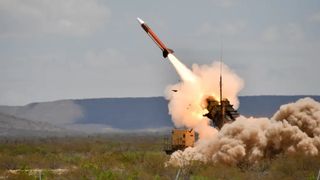 Iranul susține că nu a lansat racheta către Turcia. Teheranul amenință că lovește situl nuclear israelian dacă SUA &icirc;ncearcă să schimbe regimul din republica islamică