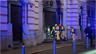 Explozie puternică &icirc;n Belgia, &icirc;n fața unei sinagogi. Guvernul anchetează "un act antisemit abject"