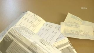 VIDEO &bdquo;Mi-e teamă că salariile rom&acirc;nilor vor fi puternic afectate&rdquo;. Săraci cu bani... mulți. Scumpirile lovesc toate categoriile sociale