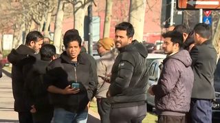 VIDEO Livratori exploatați de o rom&acirc;ncă și 4 asiatici. Victimele trăiau un adevărat calvar: &bdquo;Nu aveam salarii, stăteam 10 persoane &icirc;ntr-o cameră&rdquo;