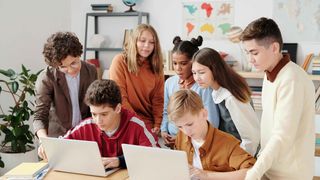 (P) De ce activitățile extracurriculare sunt importante pentru dezvoltarea copiilor