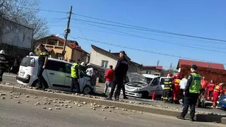 Accident cumplit la intrarea &icirc;n București. O femeie a murit, după ce patru mașini s-au ciocnit 