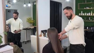 Părul &bdquo;oglindă&rdquo;, atracția momentului