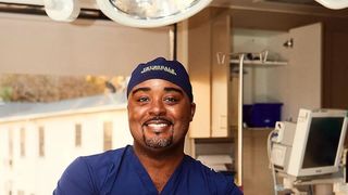 medicul american Carl Truesdale