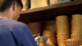 VIDEO Costuri tot mai mari cu muncitorii asiatici. Războiul din Golf afectează turismul rom&acirc;nesc