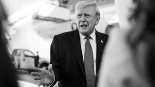 Donald Trump, furios la adresa NATO. Noi amenințări pentru Iran: "Nu va mai fi cale de &icirc;ntoarcere"