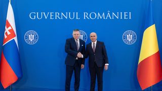 Robert Fico, primit la Palatul Victoria de Ilie Bolojan