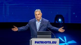 Viktor Orban, măsuri sporite de securitate după amenințările primite din partea oficialilor ucraineni. Premierul ungar folosește o mașină blindată