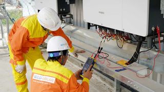 (P) Impactul invertoarelor solare asupra reducerii facturilor la energie electrică