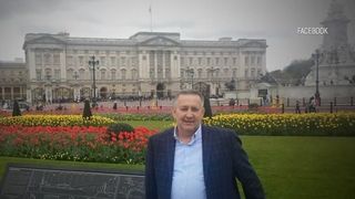 VIDEO Șeful Autorității Rutiere Rom&acirc;ne, reținut de DNA. Cristian Anton a fost &icirc;nregistrat c&acirc;nd număra banii