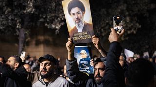 Iranul &icirc;l sfidează pe Trump și promite escaladarea războiului. Șeful informațiilor din Gărzile Revoluționare, ucis &icirc;ntr-un atac israelian