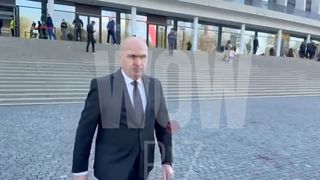 Ilie Bolojan a venit să &icirc;i aducă un ultim omagiu lui Mircea Lucescu