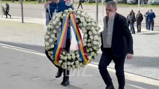 Nicușor Dan a trimis o coroană la Arena Națională