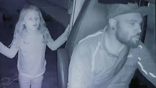 O fetiță de 7 ani a fost ucisă de livratorul care i-a adus un cadou. Pedeapsa colosală pe care riscă să o primească acum criminalul