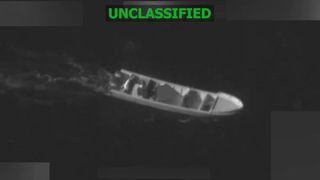 VIDEO Un nou atac aerian al SUA asupra unor nave din Pacific. Trei oameni au murit pe loc