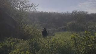 VIDEO Emil G&acirc;nj ar fi fost fotografiat de persoana care susține că l-a văzut &icirc;n Mureș. Zeci de polițiști &icirc;l caută, localnicii au intrat &icirc;n panică: &bdquo;S-o fi băgat prin toaletă. L-au văzut la cimitir&rdquo;