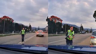 VIDEO Un șofer nevinovat, amendat după ce s-a contrazis cu polițista care l-a oprit &icirc;n trafic. Cu ce a enervat-o: &rdquo;Nu are rost să&hellip;&rdquo;