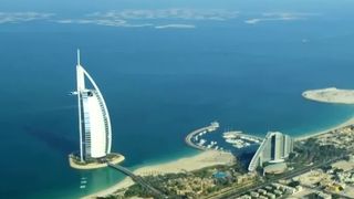 VIDEO Burjul Arab, simbolul luxului din mijlocul conflictelor, se &icirc;nchide pentru restaurare