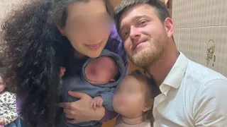 Raul a murit la 26 de ani, &icirc;n Italia. Doi copii au rămas fără tată, după un accident rutier: &bdquo;Iubirea mea, și acum ce ne facem fără tine?&rdquo; 